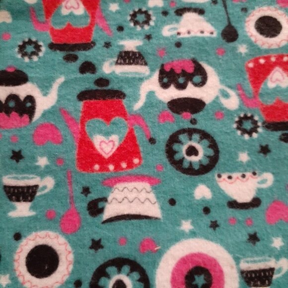 Cotton Flannel Sewing Fabric Teapots Coffee Cups Mugs Crafting Fashion 2.4 yd - Picture 7 of 8